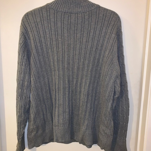 Liz Claiborne Cable Knit Sweater - Picture 2 of 3